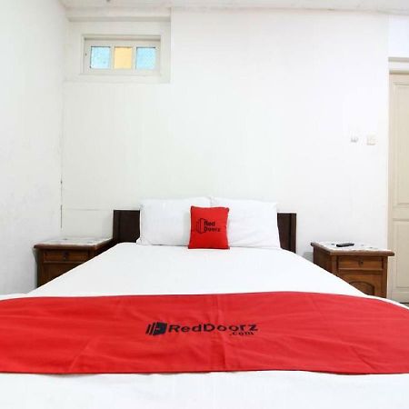 Reddoorz Syariah Near Wijilan Yogyakarta Hotel Buitenkant foto